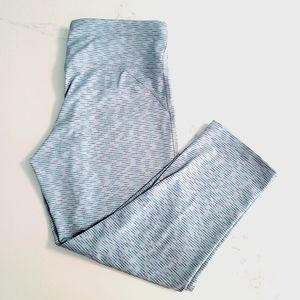 Champion Workout Capris NWOT. Women's Large